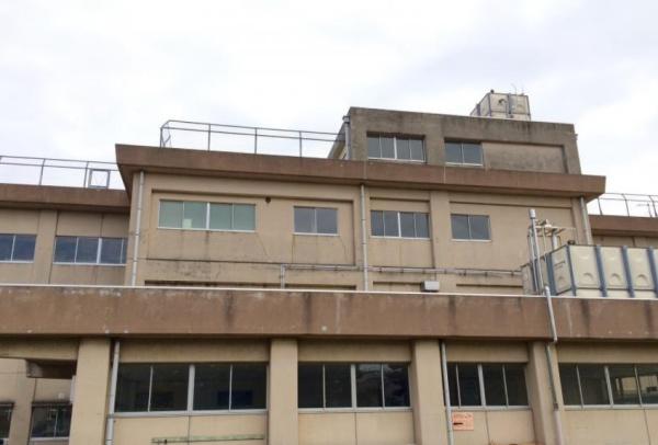平塚市札場町の新築一戸建(平塚市立港小学校)