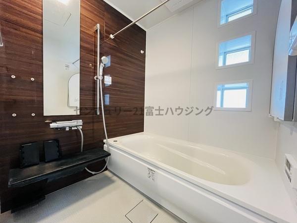 茅ヶ崎市中島の中古一戸建て