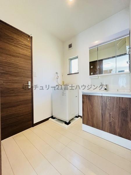 茅ヶ崎市中島の中古一戸建て