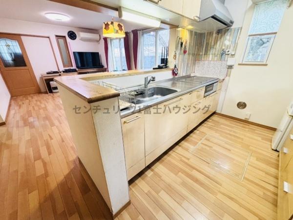 茅ヶ崎市芹沢の中古一戸建て