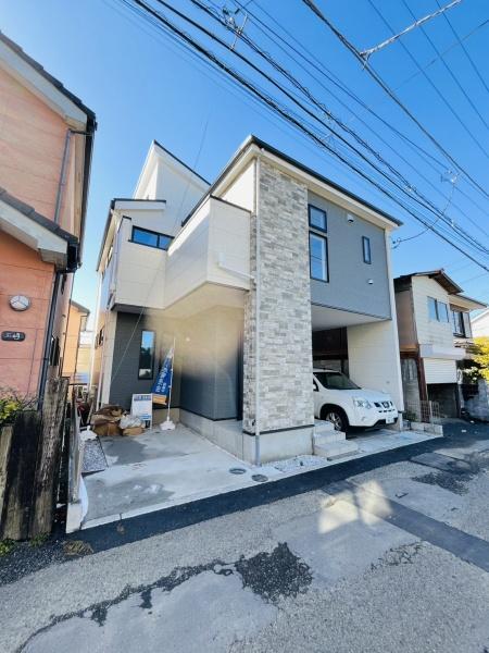 茅ヶ崎市本村３丁目の新築一戸建