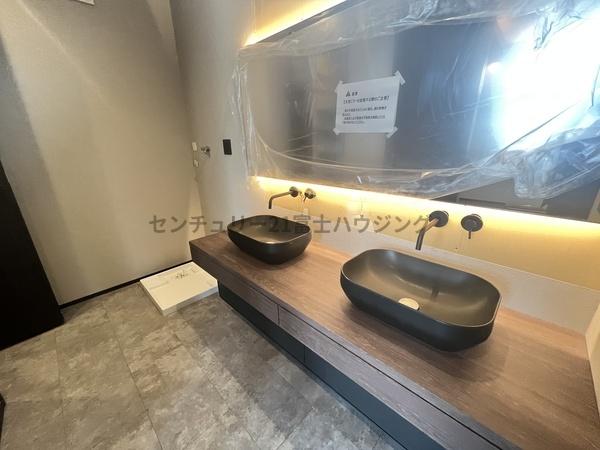 茅ヶ崎市浜竹３丁目の新築一戸建