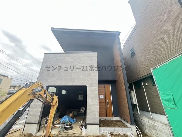 茅ヶ崎市浜竹３丁目の新築一戸建