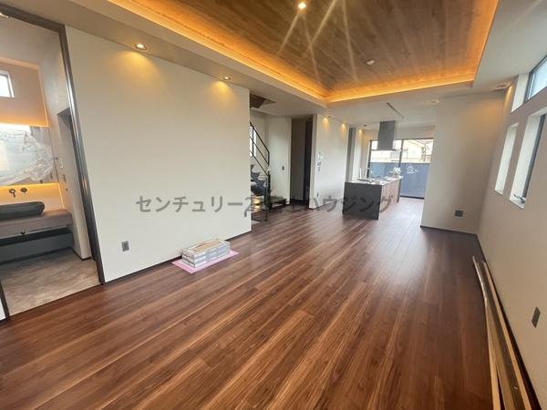 茅ヶ崎市浜竹３丁目の新築一戸建