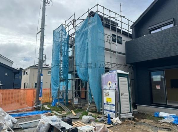 茅ヶ崎市円蔵２丁目の新築一戸建