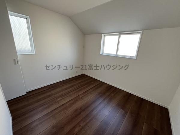 茅ヶ崎市松が丘１丁目の新築一戸建