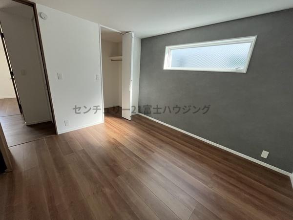 茅ヶ崎市松が丘１丁目の新築一戸建