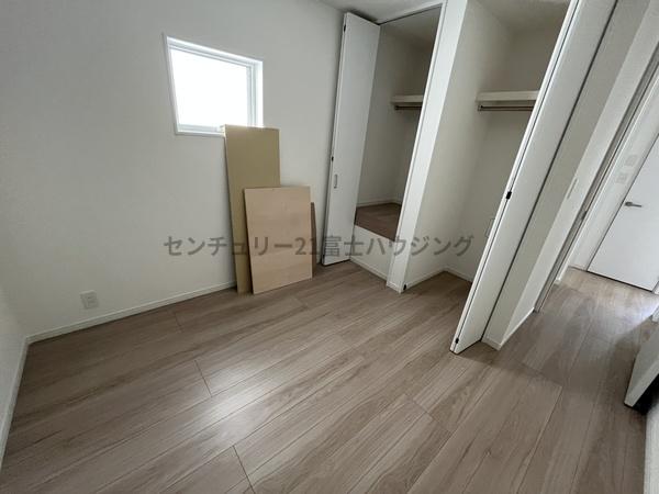 茅ヶ崎市松が丘１丁目の新築一戸建