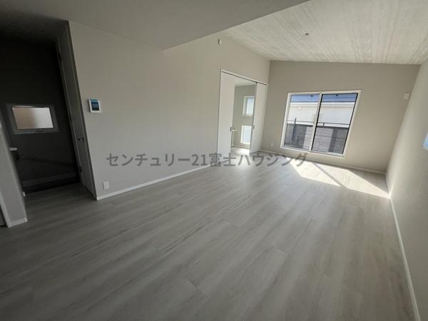 茅ヶ崎市松が丘１丁目の新築一戸建