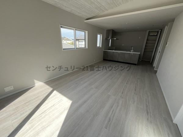 茅ヶ崎市松が丘１丁目の新築一戸建