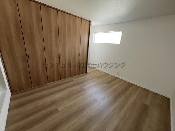 茅ヶ崎市松が丘１丁目の新築一戸建
