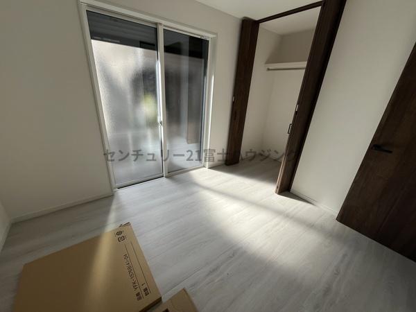 茅ヶ崎市松が丘１丁目の新築一戸建