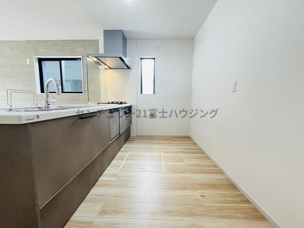 茅ヶ崎市東海岸北５丁目の新築一戸建