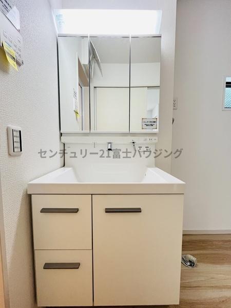 茅ヶ崎市東海岸北５丁目の新築一戸建