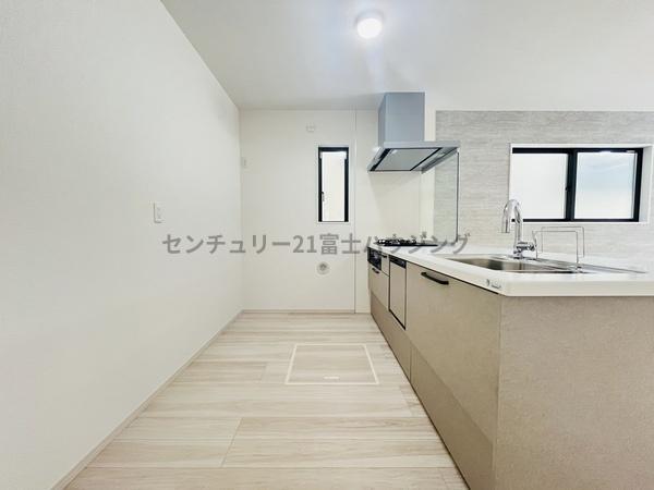 茅ヶ崎市東海岸北５丁目の新築一戸建