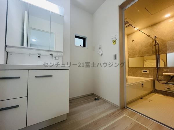 茅ヶ崎市東海岸北５丁目の新築一戸建