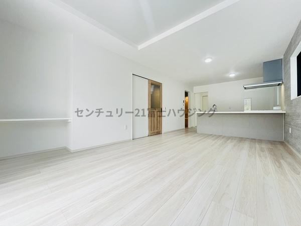 茅ヶ崎市東海岸北５丁目の新築一戸建