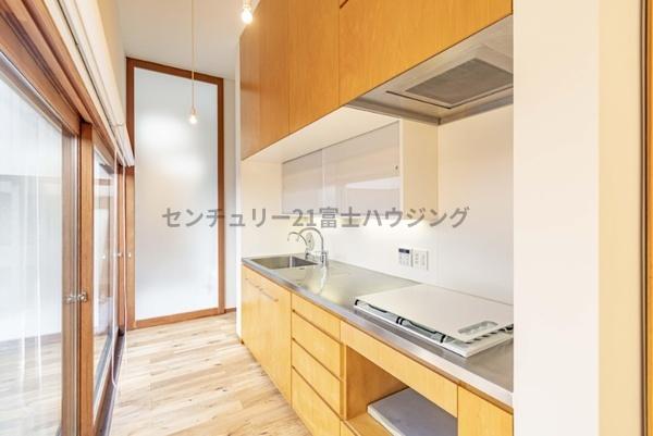 茅ヶ崎市東海岸南４丁目の中古一戸建