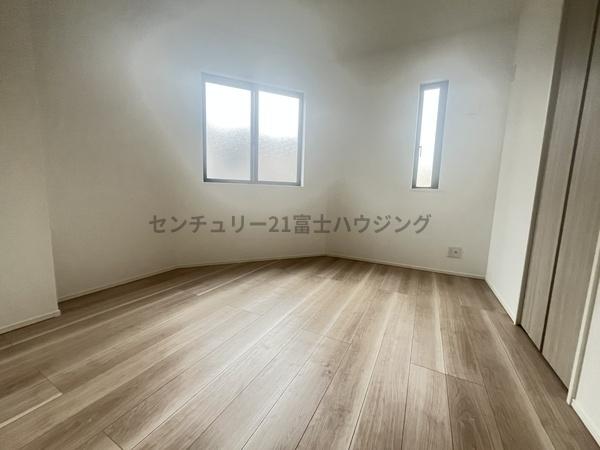 茅ヶ崎市松林１丁目の新築一戸建