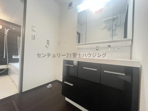 茅ヶ崎市松林１丁目の新築一戸建