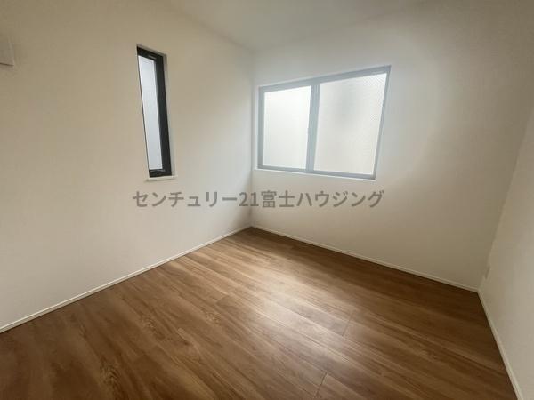 茅ヶ崎市松林１丁目の新築一戸建