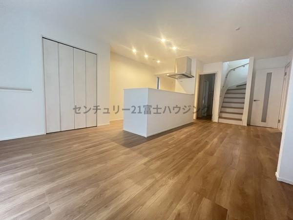 茅ヶ崎市松林１丁目の新築一戸建