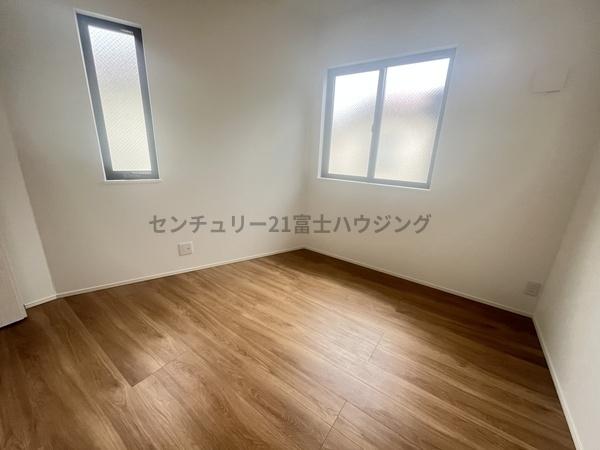 茅ヶ崎市松林１丁目の新築一戸建