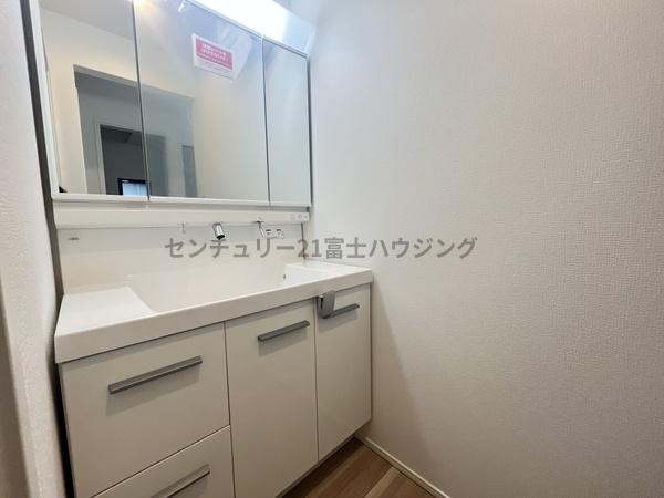 茅ヶ崎市松林１丁目の新築一戸建