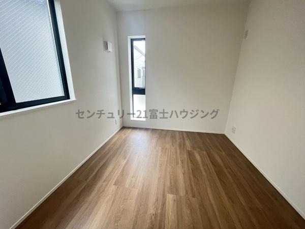 茅ヶ崎市松林１丁目の新築一戸建