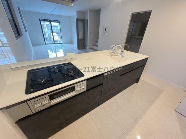 茅ヶ崎市東海岸南３丁目の新築一戸建