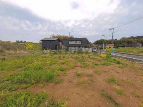 茅ヶ崎市芹沢の新築一戸建