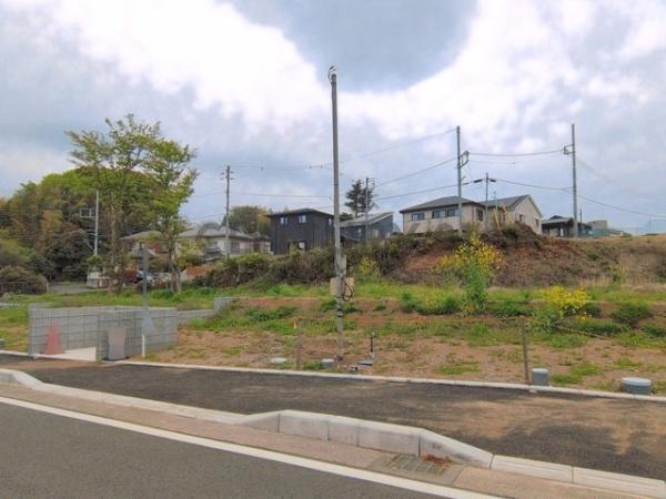茅ヶ崎市芹沢の新築一戸建