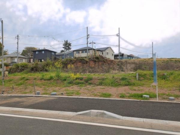 茅ヶ崎市芹沢の新築一戸建