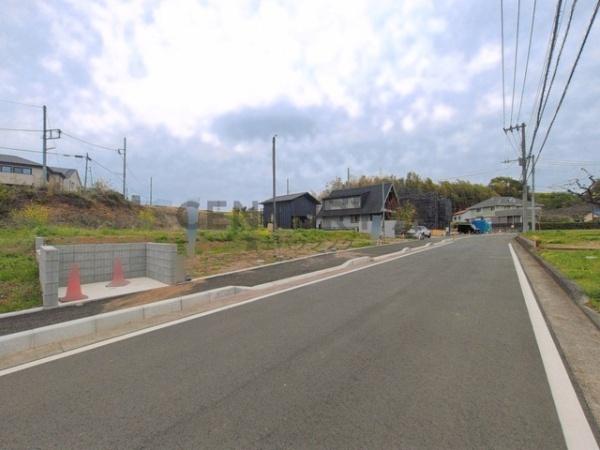 茅ヶ崎市芹沢の新築一戸建