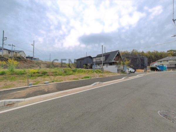 茅ヶ崎市芹沢の新築一戸建