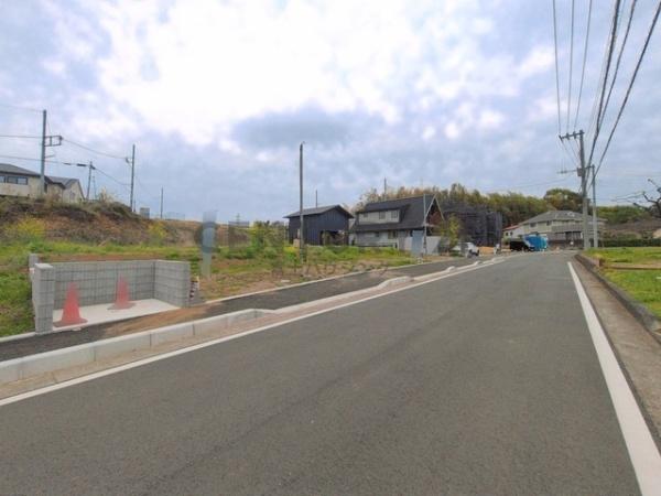 茅ヶ崎市芹沢の新築一戸建