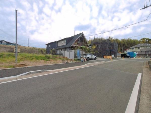 茅ヶ崎市芹沢の新築一戸建