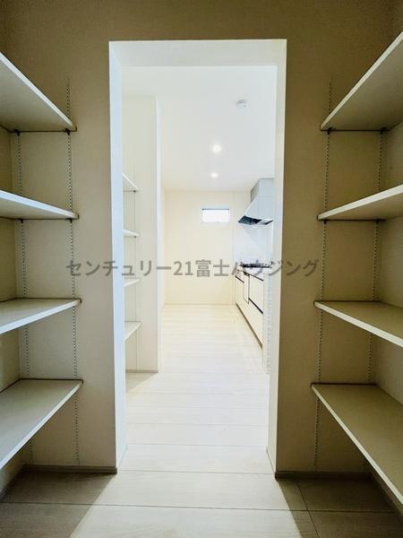 茅ヶ崎市菱沼１丁目の新築一戸建