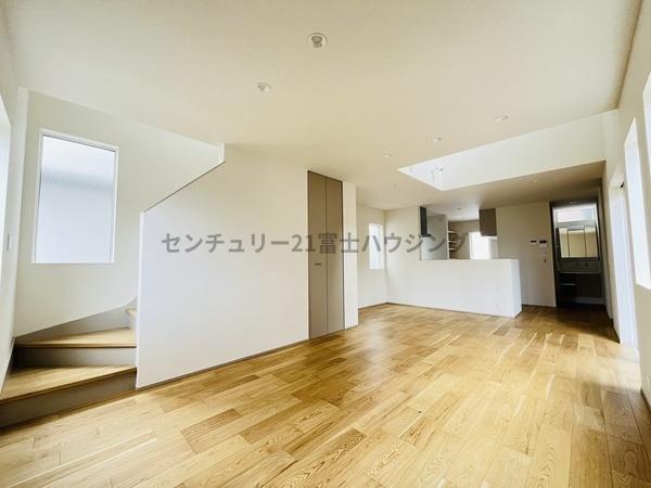 茅ヶ崎市松林１丁目の新築一戸建
