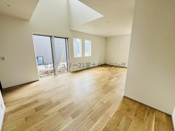 茅ヶ崎市松林１丁目の新築一戸建