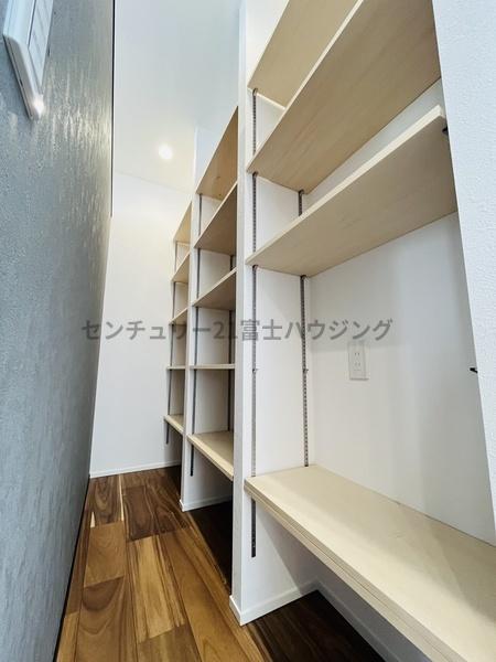 茅ヶ崎市松林１丁目の新築一戸建