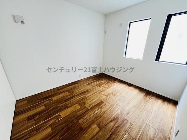 茅ヶ崎市松林１丁目の新築一戸建