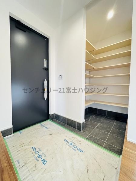 茅ヶ崎市松林１丁目の新築一戸建