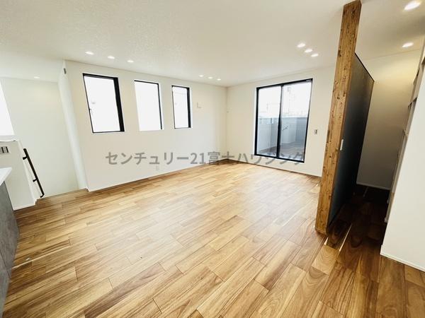 茅ヶ崎市松林１丁目の新築一戸建