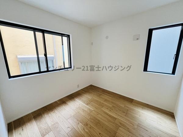 茅ヶ崎市松林１丁目の新築一戸建
