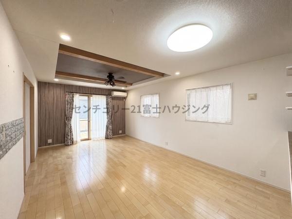 平塚市南豊田の中古一戸建て