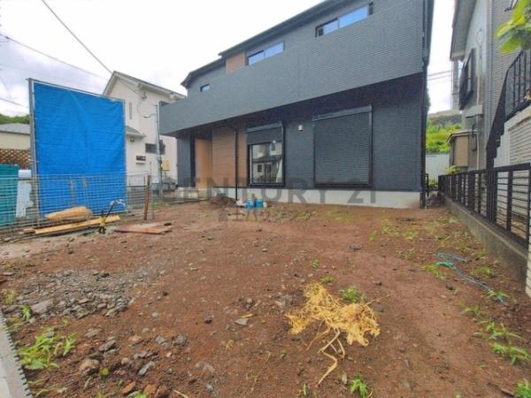 茅ヶ崎市芹沢の新築一戸建