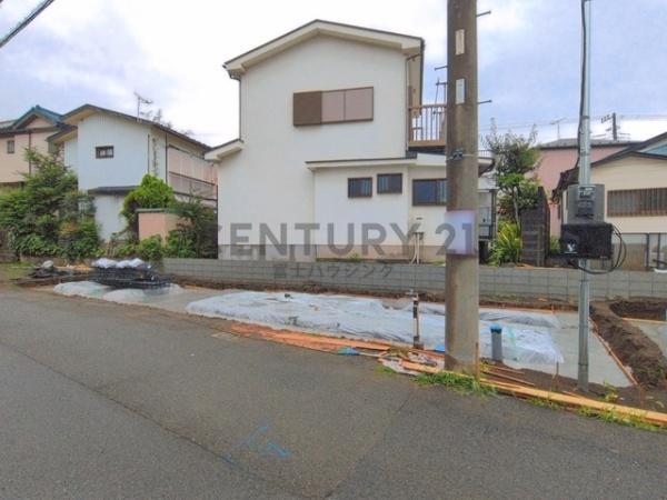 茅ヶ崎市中海岸４丁目の新築一戸建