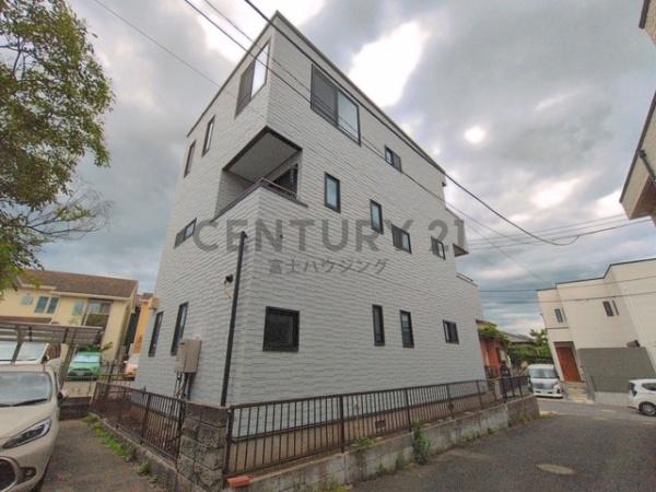 茅ヶ崎市香川３丁目の中古一戸建て