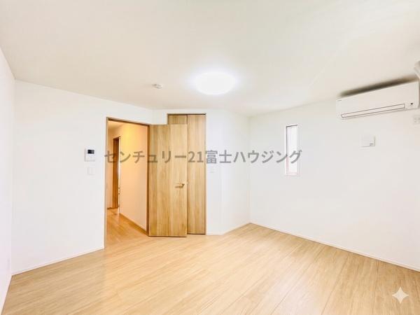 藤沢市辻堂元町３丁目の中古一戸建て
